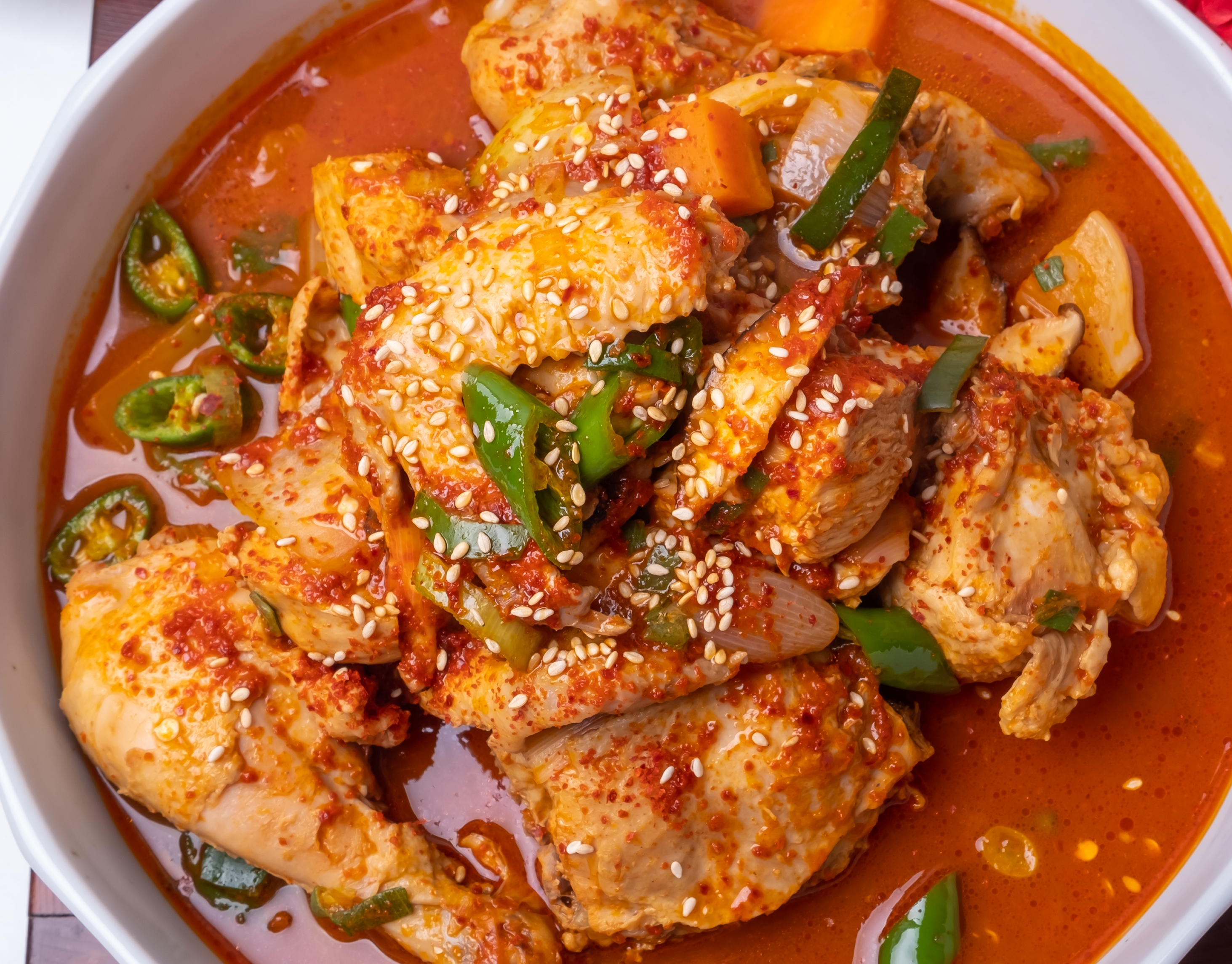 Korean Chilli Chicken Stew (Dakbokkeumtang-style)